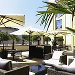 Le Louis Chateau - Mgallery Collection Hotel