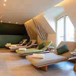 Le Louis Chateau - Mgallery Collection Hotel Versailles