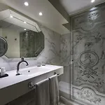 Le Louis Chateau - Mgallery Collection Hotel