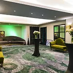 Le Louis Château - Mgallery Hotel Versailles