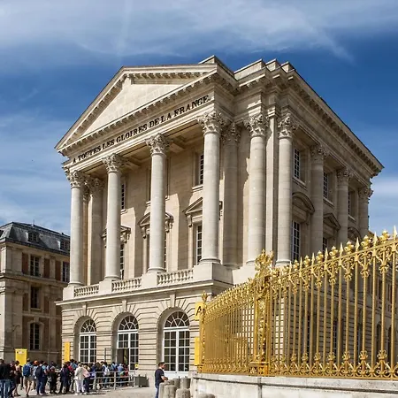 Hotel Le Louis Château - Mgallery