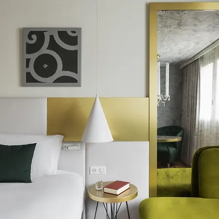 Le Louis Chateau - Mgallery Collection Hotel