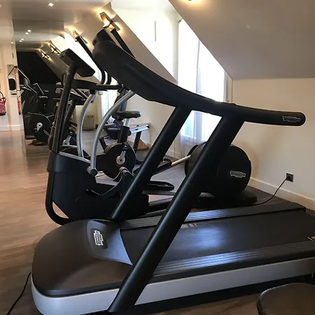 Hotel Le Louis Château - Mgallery Versailles