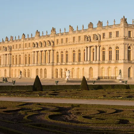 Le Louis Chateau - Mgallery Collection 4*