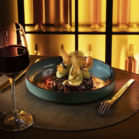 מלון Le Louis Chateau - Mgallery Collection 4*