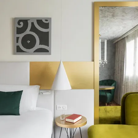 Le Louis Château - Mgallery Hotel 4*