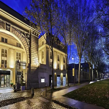 Le Louis Chateau - Mgallery Collection 4*